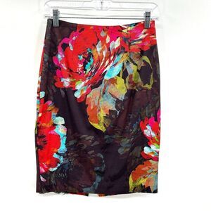 TRINA TURK Red Colorful Floral Print Back Zip Slit Pencil Skirt Office Size 2
